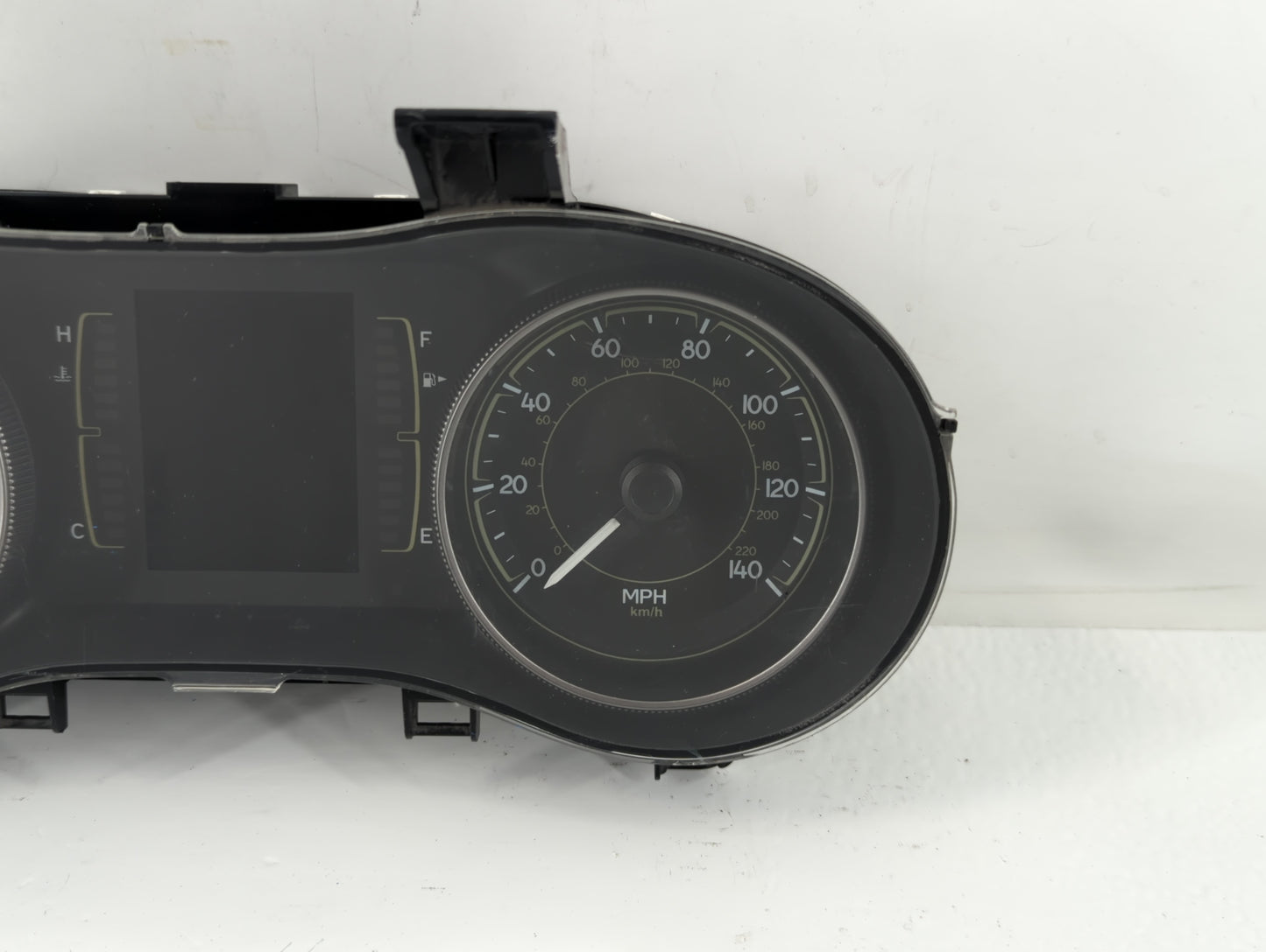 2014 Jeep Cherokee Instrument Cluster Speedometer Gauges P/N:P56054651AG Fits OEM Used Auto Parts - Oemusedautoparts1.com