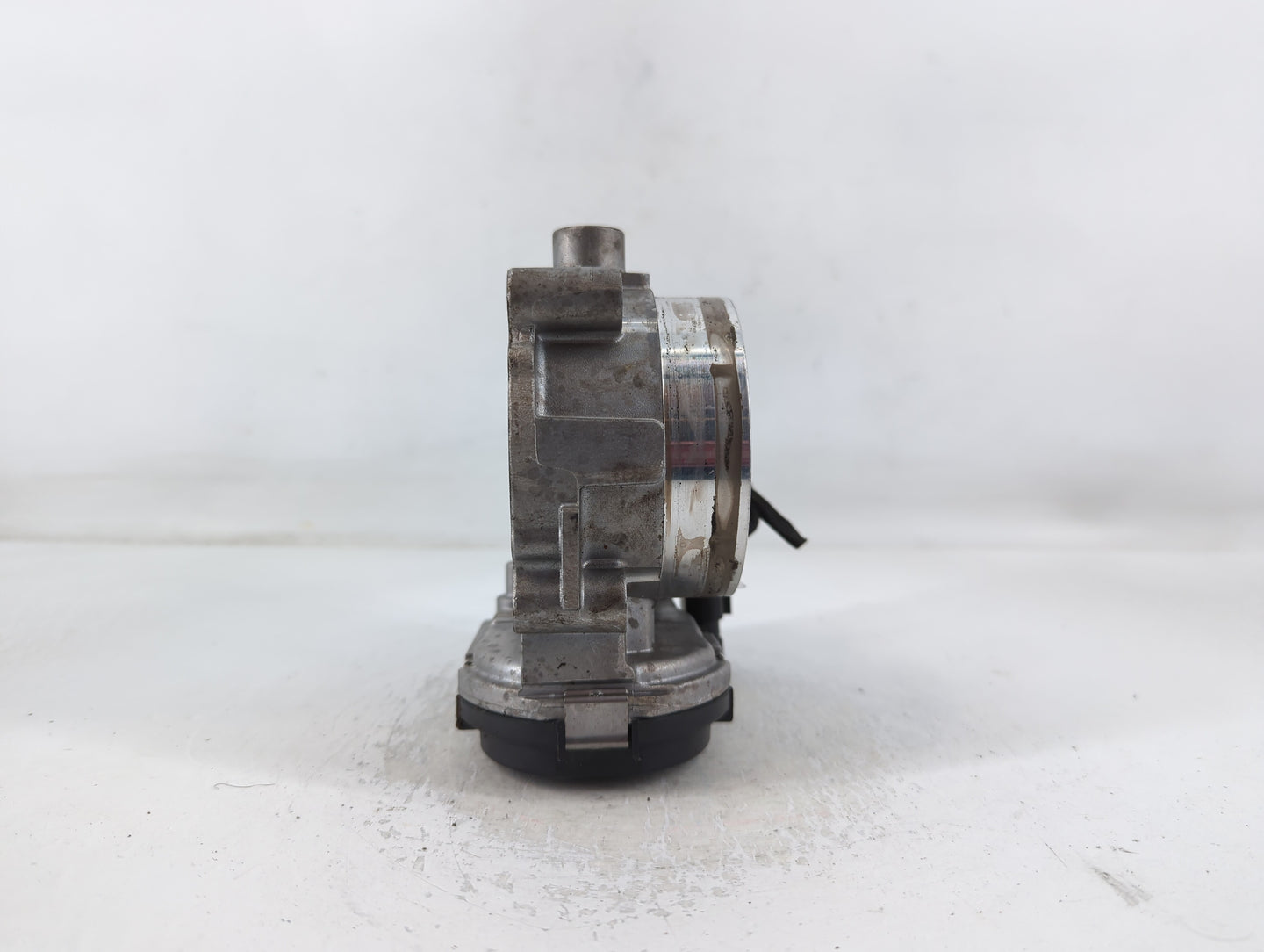 2014-2022 Jeep Cherokee Throttle Body P/N:05184349AC 0 280 750 570 Fits OEM Used Auto Parts - Oemusedautoparts1.com