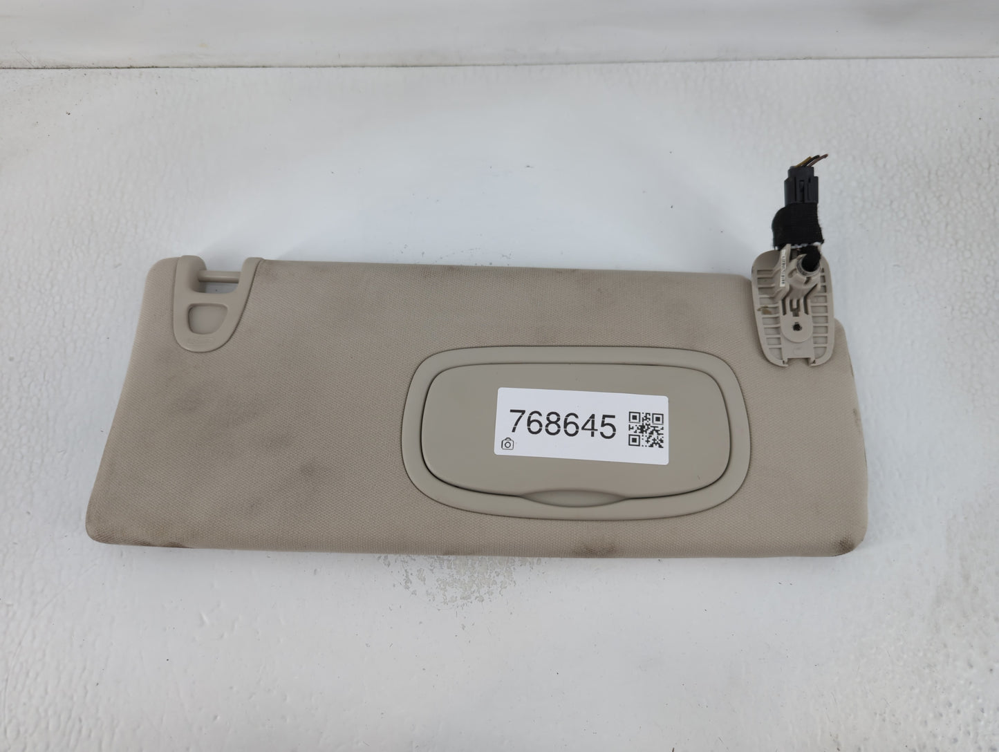 2014-2018 Jeep Cherokee Sun Visor Shade Replacement Driver Left Mirror Fits Fits 2014 2015 2016 2017 2018 OEM Used Auto Part