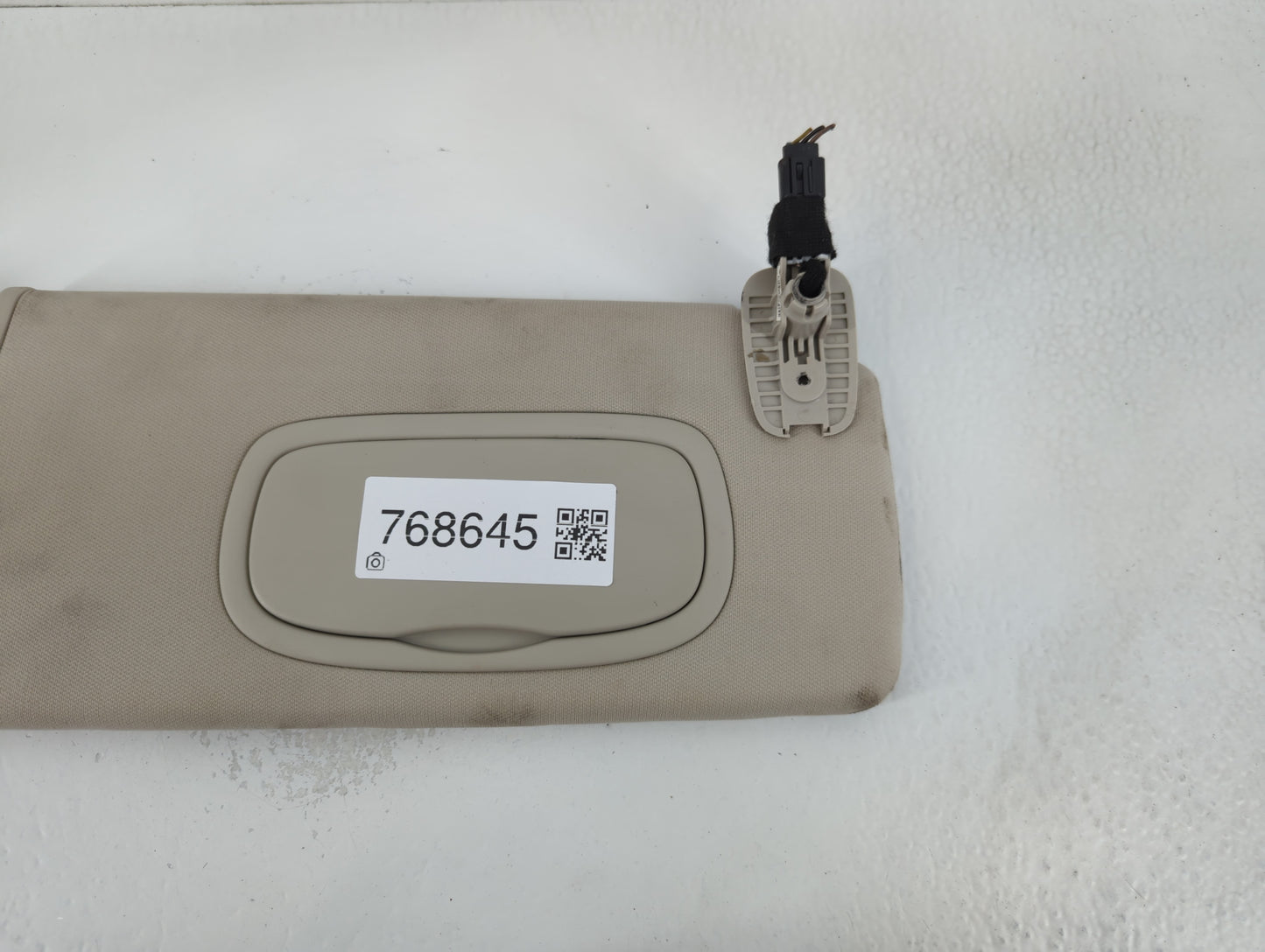 2014-2018 Jeep Cherokee Sun Visor Shade Replacement Driver Left Mirror Fits Fits 2014 2015 2016 2017 2018 OEM Used Auto Part