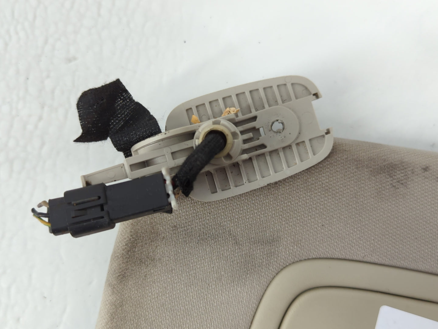 2014-2018 Jeep Cherokee Sun Visor Shade Replacement Driver Left Mirror Fits Fits 2014 2015 2016 2017 2018 OEM Used Auto Part