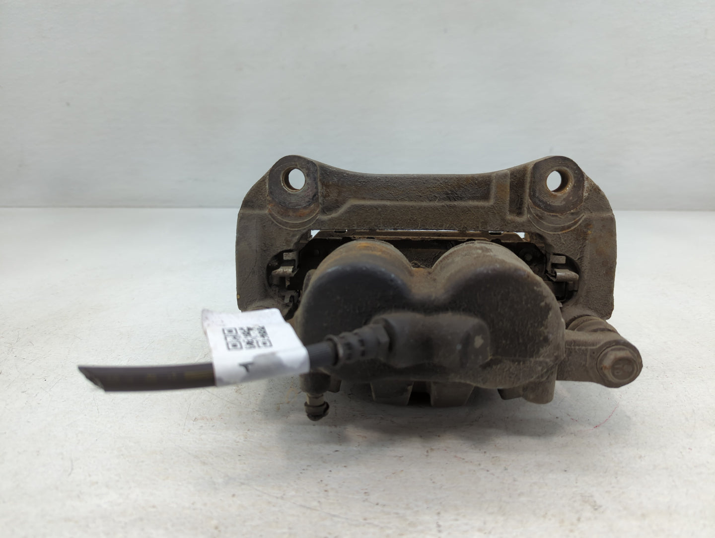 2014-2022 Jeep Cherokee Front Passenger Right Brake Caliper - Oemusedautoparts1.com
