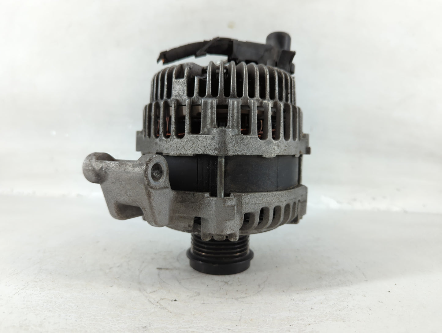2014-2018 Jeep Cherokee Alternator Replacement Generator Charging Assembly Engine OEM P/N:56029624AA Fits OEM Used Auto Part