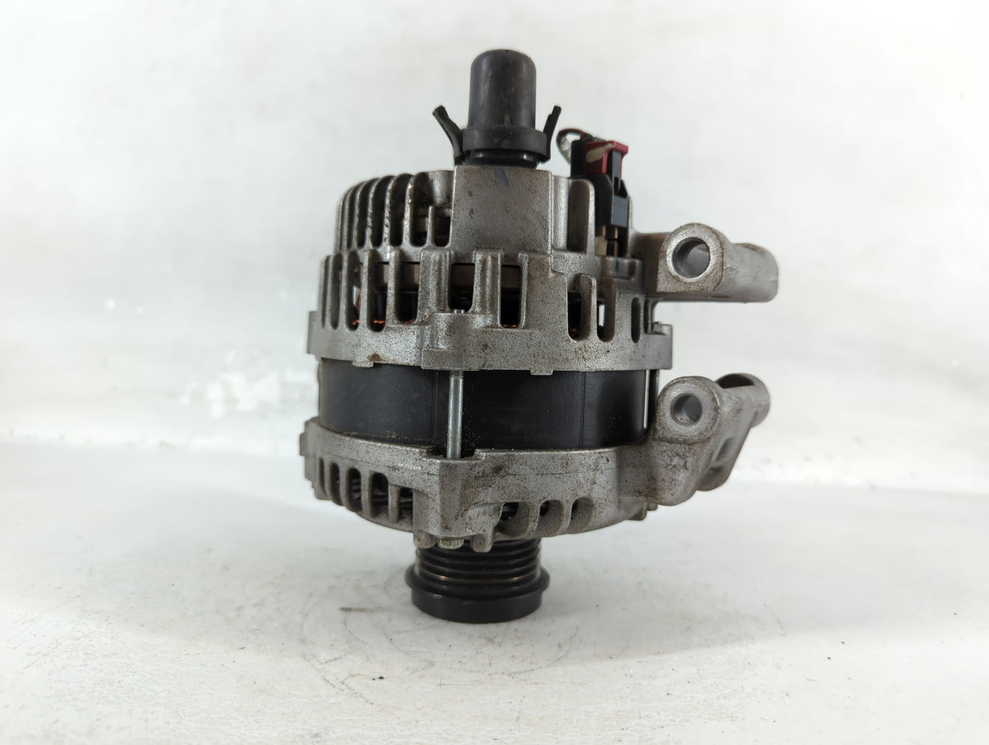 2014-2018 Jeep Cherokee Alternator Replacement Generator Charging Assembly Engine OEM P/N:56029624AA Fits OEM Used Auto Part
