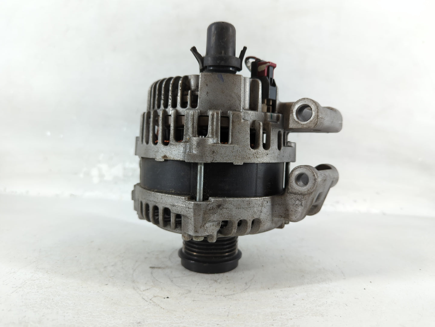 2014-2018 Jeep Cherokee Alternator Replacement Generator Charging Assembly Engine OEM P/N:56029624AA Fits OEM Used Auto Part