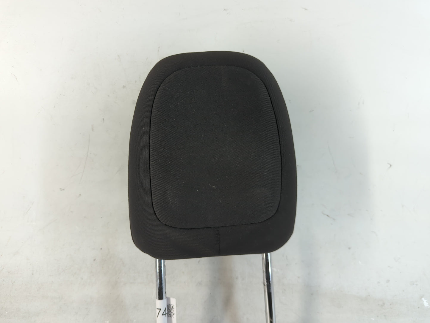 2014 Jeep Cherokee Headrest Head Rest Front Driver Passenger Seat Fits OEM Used Auto Parts - Oemusedautoparts1.com