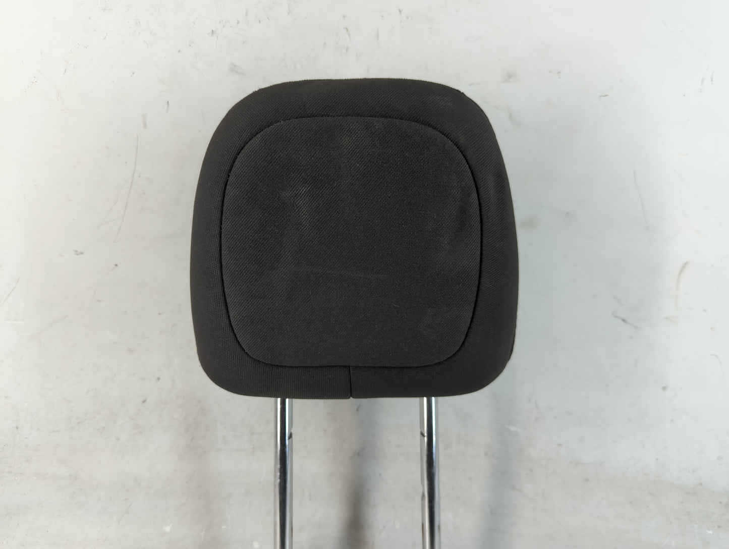 2014 Jeep Cherokee Headrest Head Rest Rear Seat Fits OEM Used Auto Parts - Oemusedautoparts1.com