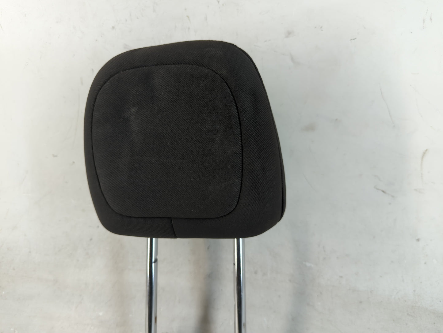 2014 Jeep Cherokee Headrest Head Rest Rear Seat Fits OEM Used Auto Parts - Oemusedautoparts1.com