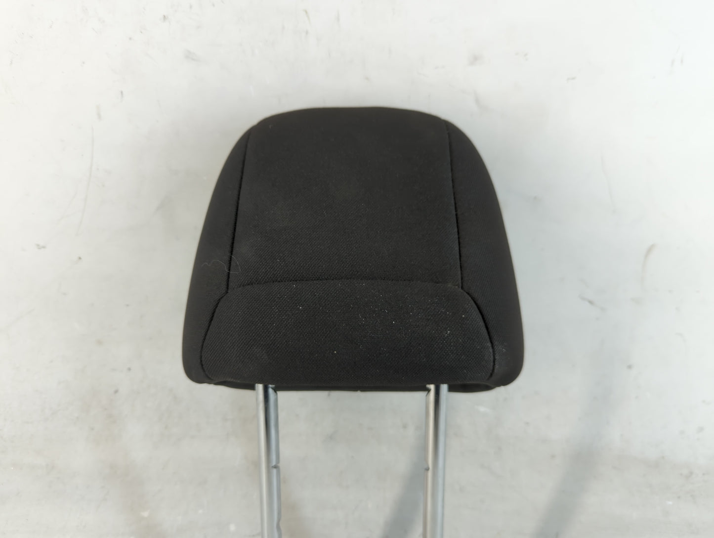2014 Jeep Cherokee Headrest Head Rest Rear Seat Fits OEM Used Auto Parts - Oemusedautoparts1.com
