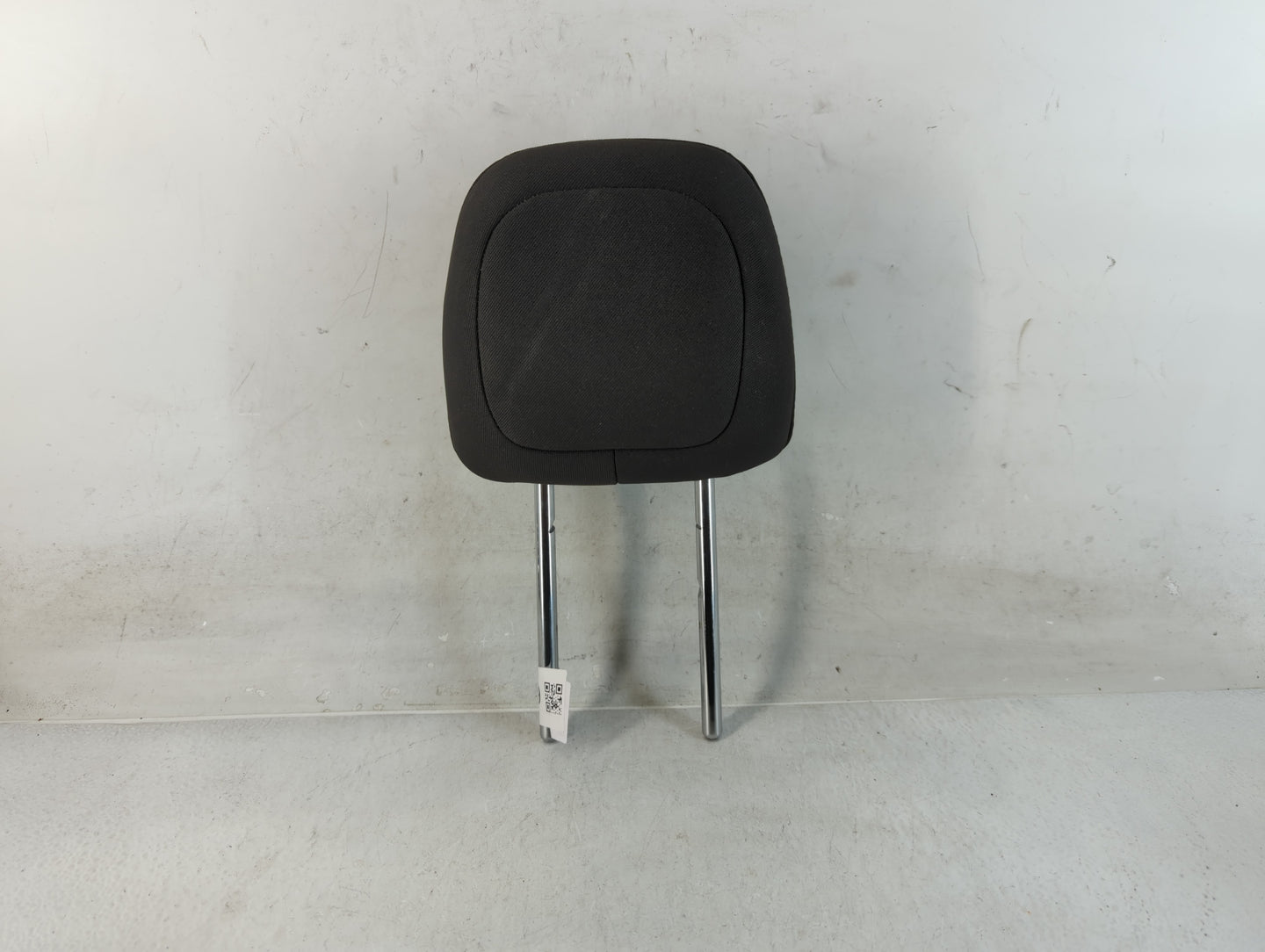 2014 Jeep Cherokee Headrest Head Rest Rear Seat Fits OEM Used Auto Parts - Oemusedautoparts1.com