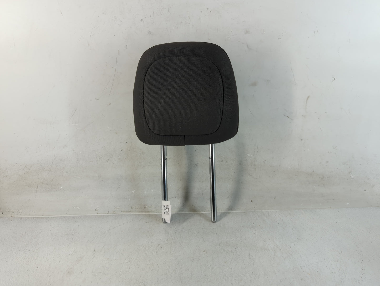 2014 Jeep Cherokee Headrest Head Rest Rear Seat Fits OEM Used Auto Parts - Oemusedautoparts1.com