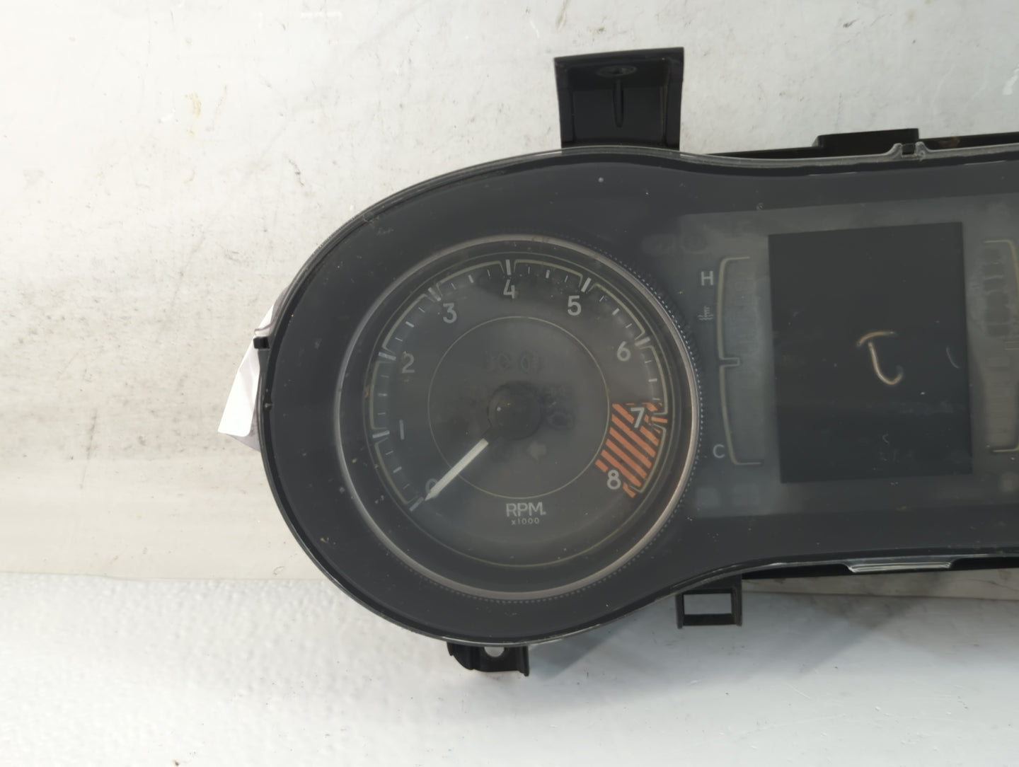 2014 Jeep Cherokee Instrument Cluster Speedometer Gauges P/N:P68105889AD Fits OEM Used Auto Parts - Oemusedautoparts1.com