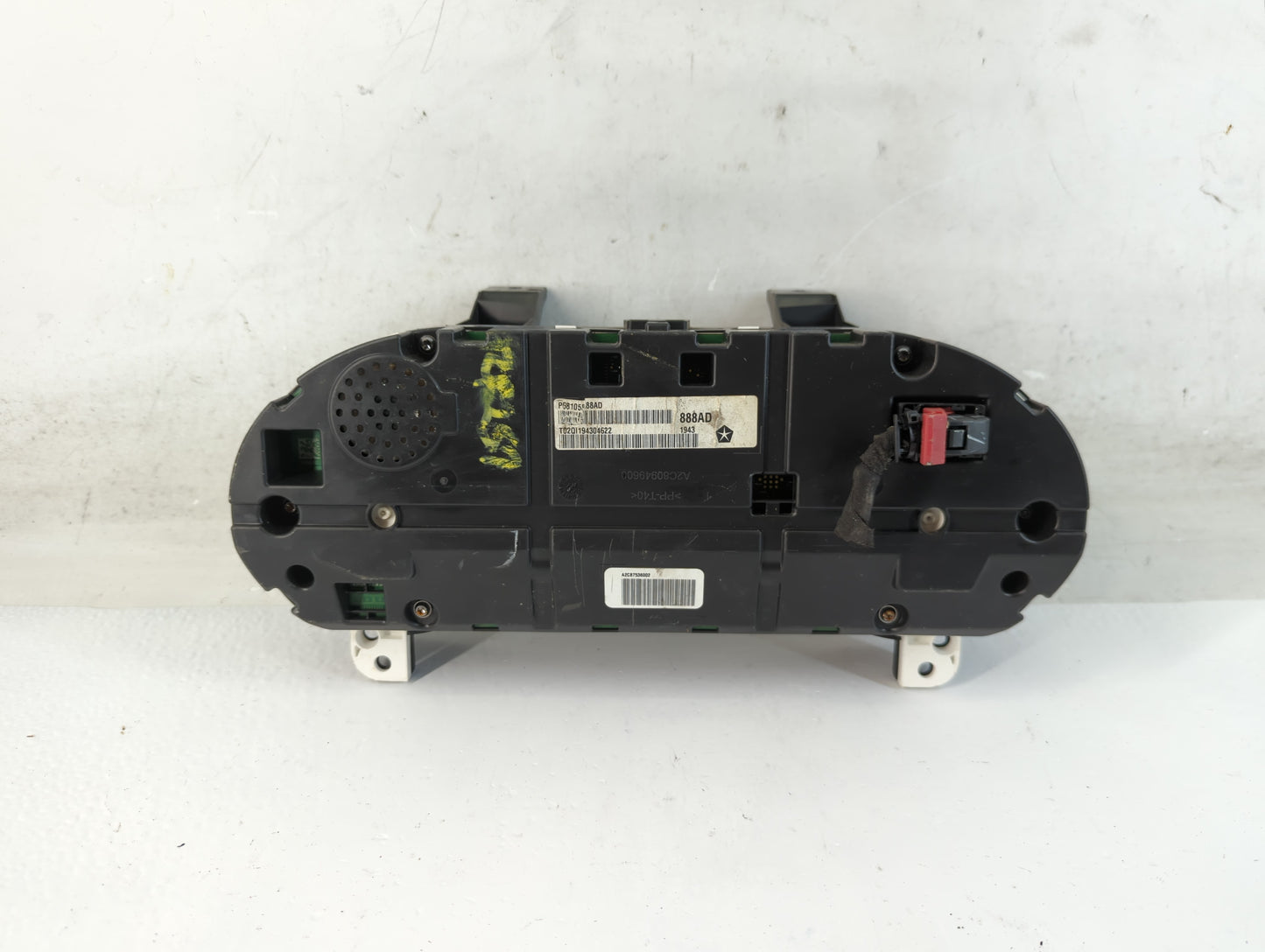 2014 Jeep Cherokee Instrument Cluster Speedometer Gauges P/N:P68105889AD Fits OEM Used Auto Parts - Oemusedautoparts1.com