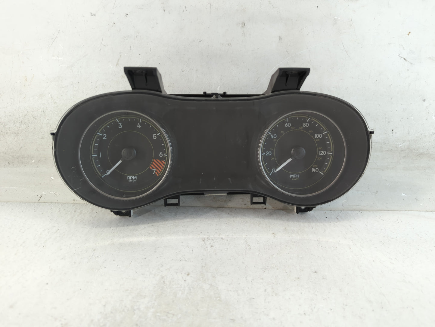 2014 Jeep Cherokee Instrument Cluster Speedometer Gauges Fits OEM Used Auto Parts - Oemusedautoparts1.com