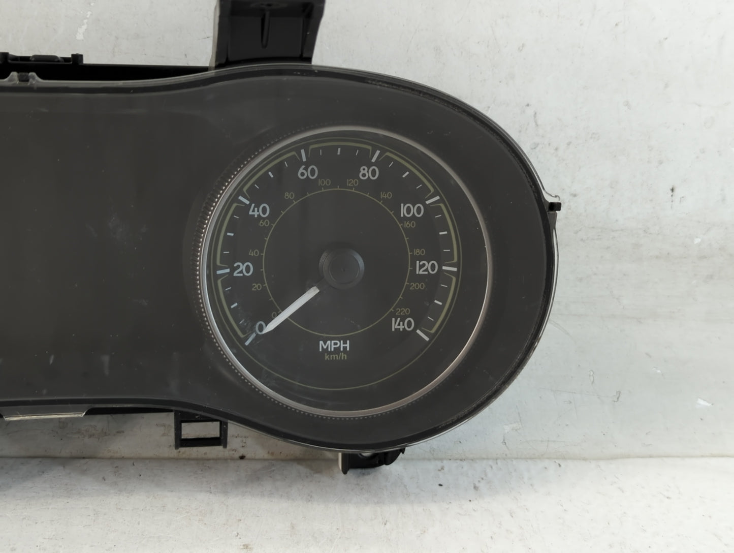 2014 Jeep Cherokee Instrument Cluster Speedometer Gauges Fits OEM Used Auto Parts - Oemusedautoparts1.com