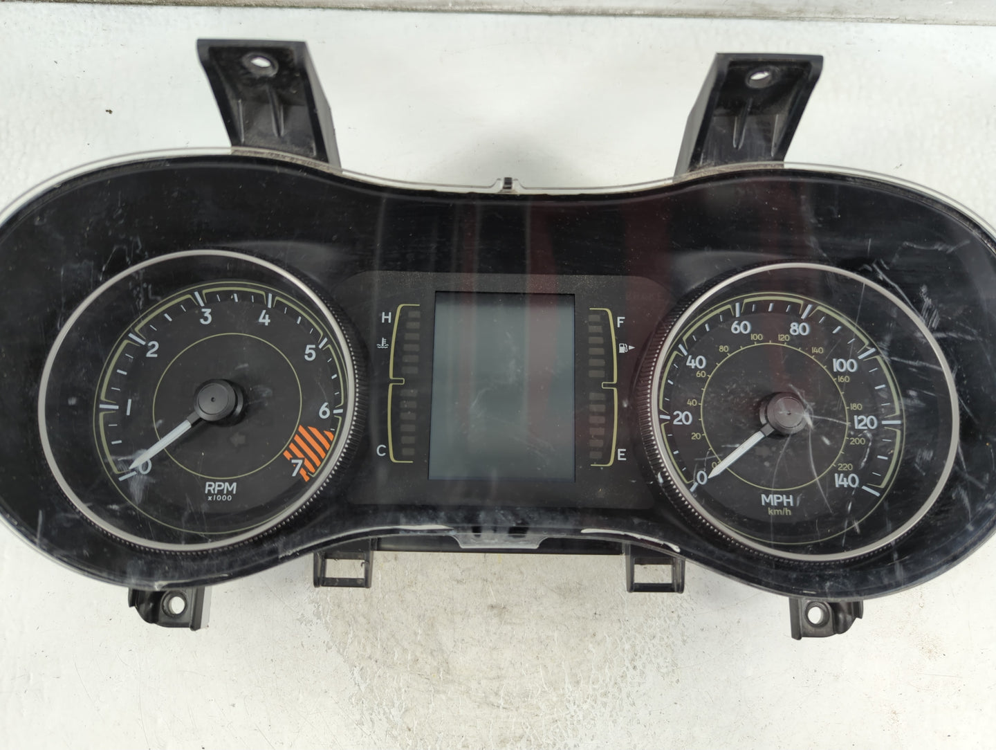 2014 Jeep Cherokee Instrument Cluster Speedometer Gauges P/N:P56054651AG Miles: Fits OEM Used Auto Parts - Oemusedautoparts1