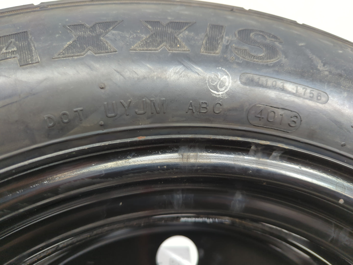 2014-2022 Jeep Cherokee Spare Donut Tire Wheel Rim Oem - Oemusedautoparts1.com