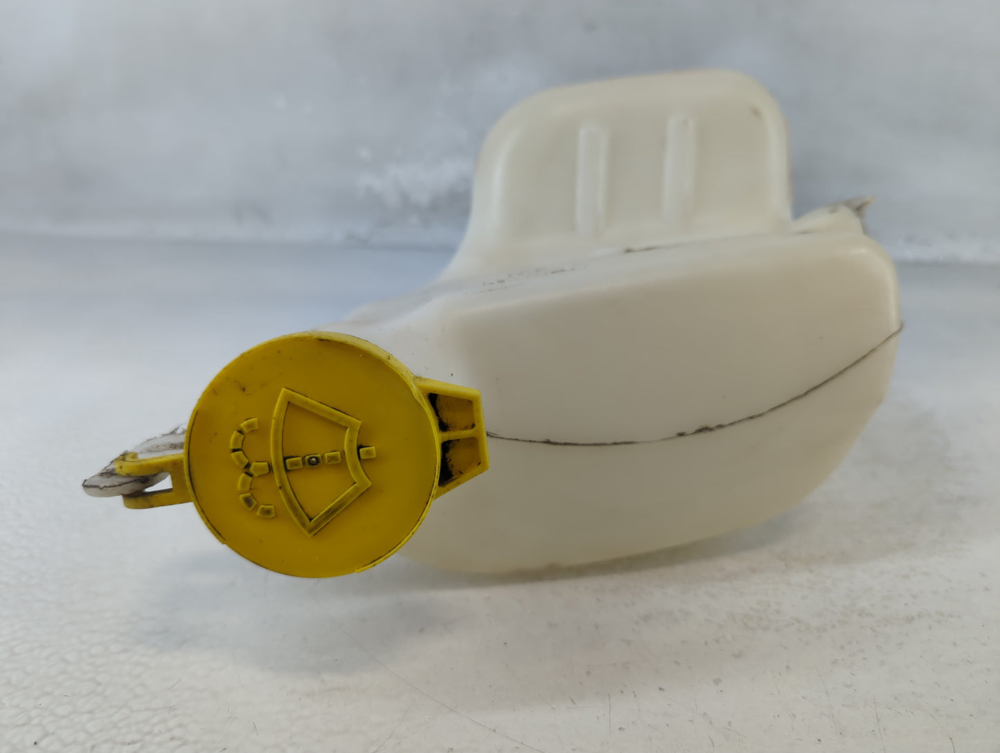 Jeep Compass Windshield Washer Fluid Reservoir Bottle Oem - Oemusedautoparts1.com