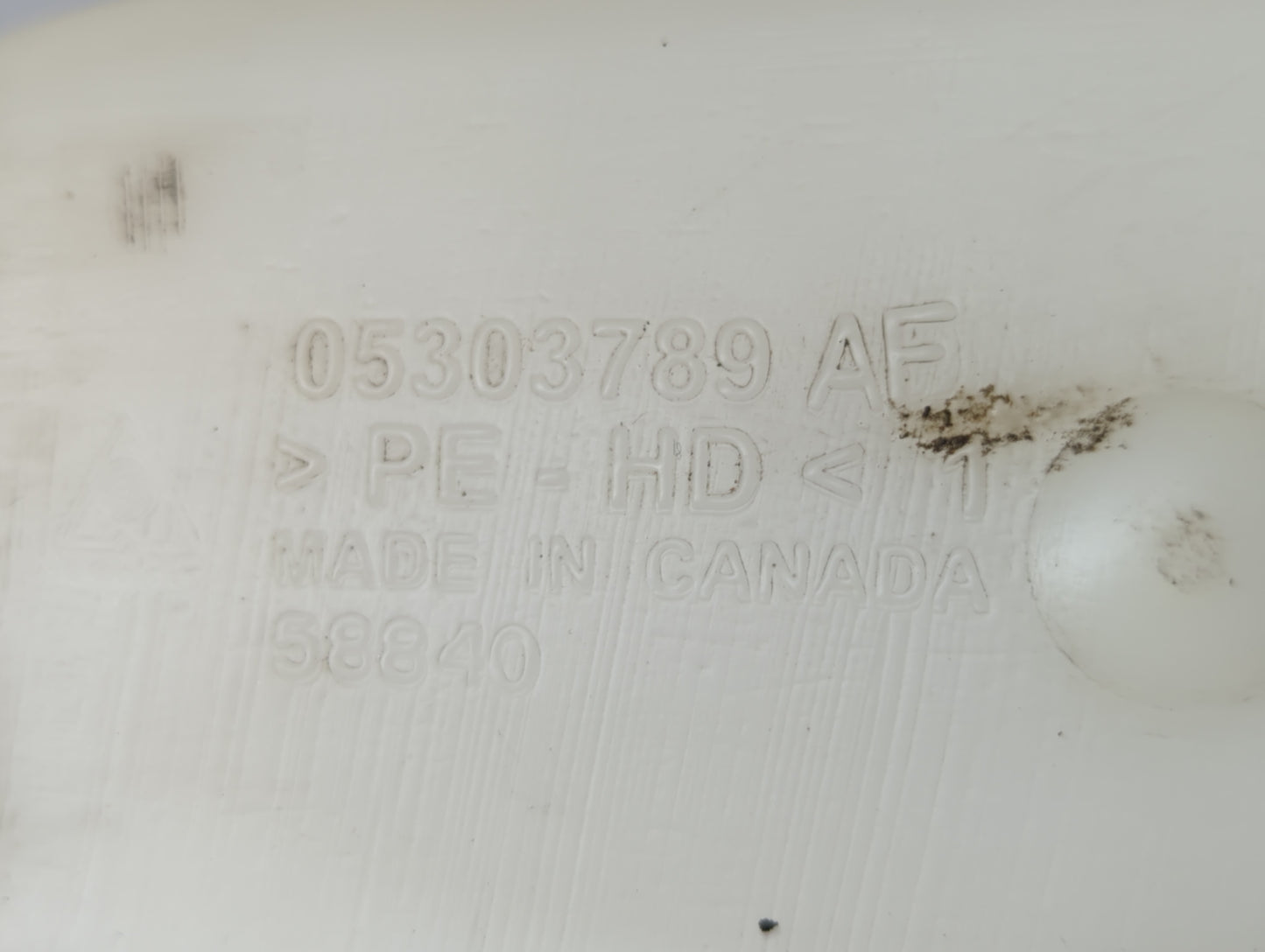 Jeep Compass Windshield Washer Fluid Reservoir Bottle Oem - Oemusedautoparts1.com