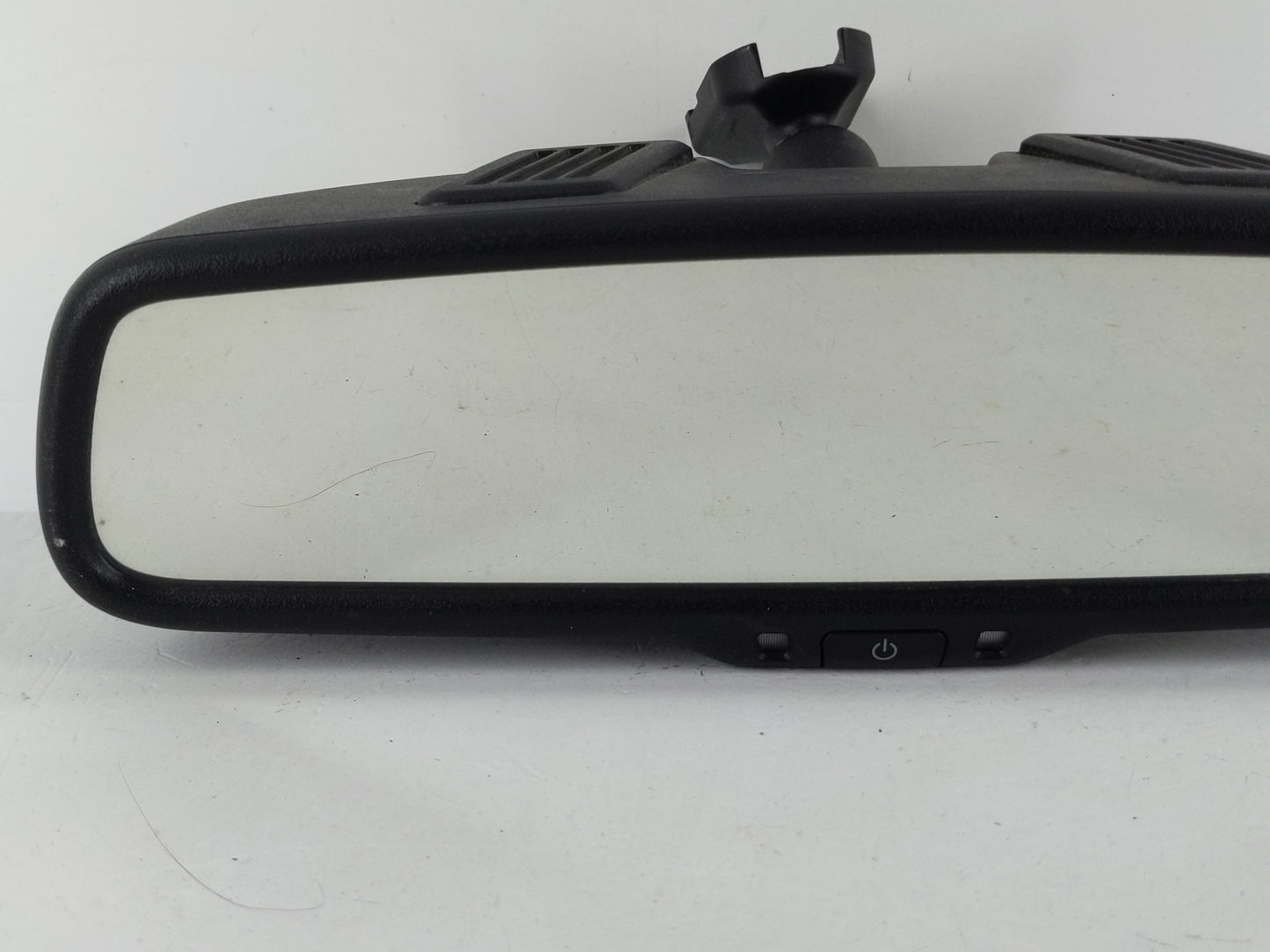 2014 Jeep Compass Interior Rear View Mirror Replacement OEM P/N:E11026130 Fits OEM Used Auto Parts - Oemusedautoparts1.com