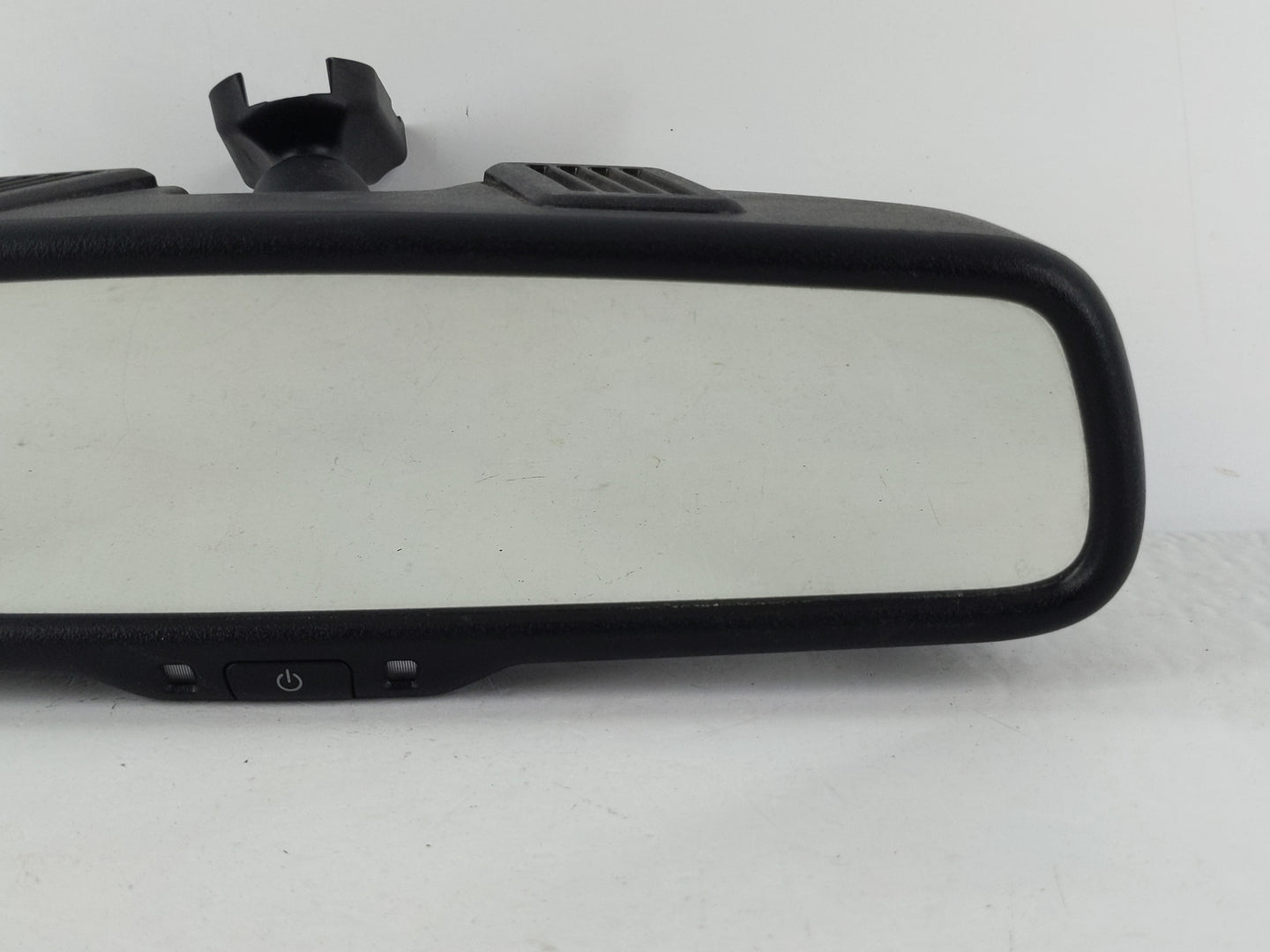 2014 Jeep Compass Interior Rear View Mirror Replacement OEM P/N:E11026130 Fits OEM Used Auto Parts - Oemusedautoparts1.com