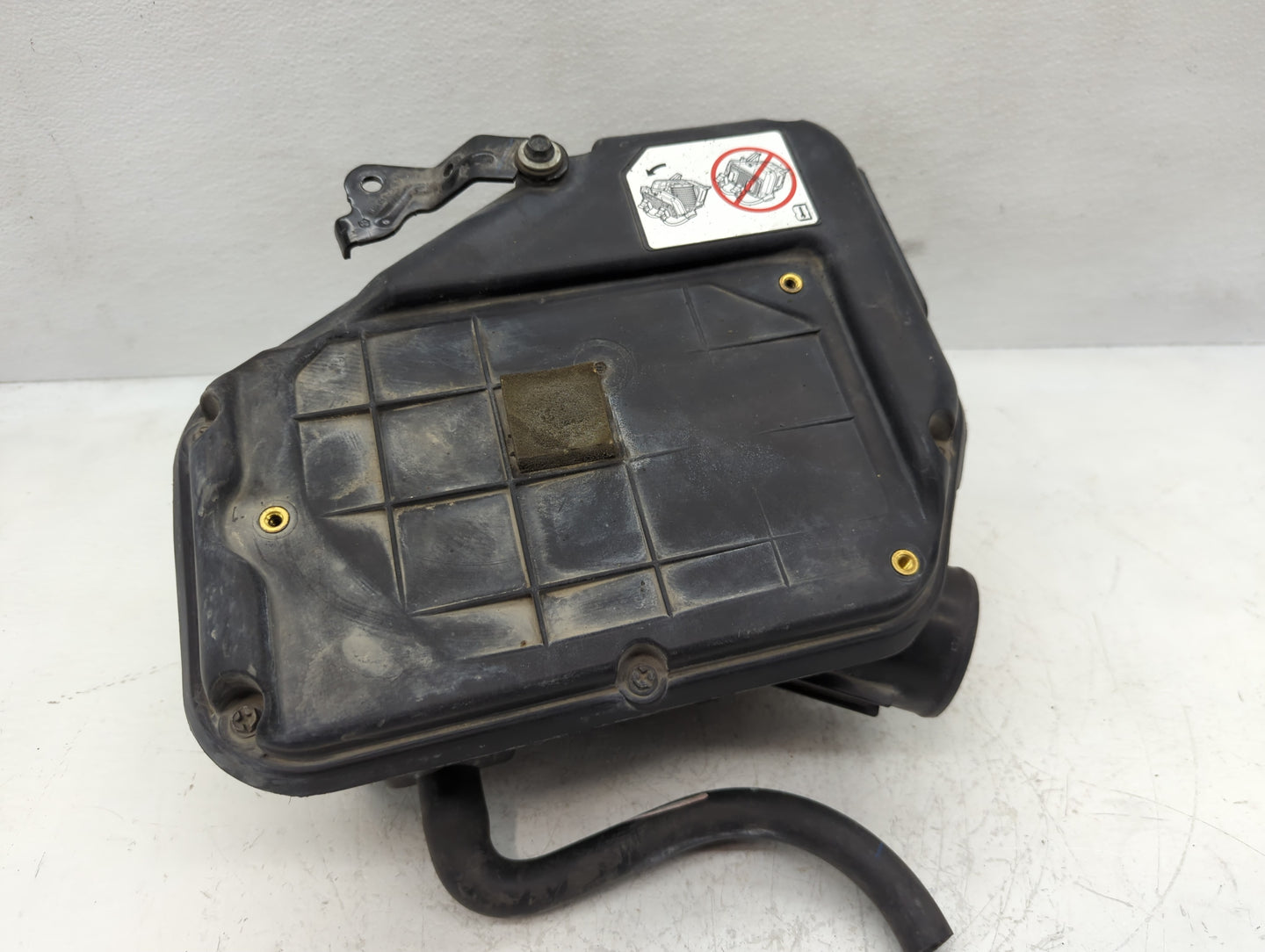 Jeep Compass Air Cleaner Intake-duct Hose Tube - Oemusedautoparts1.com