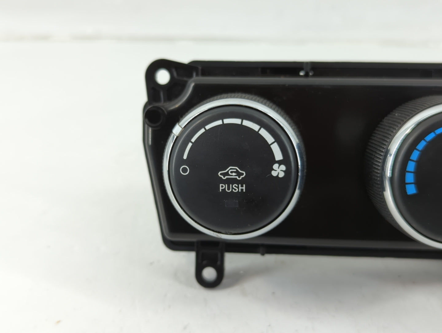 2014 Jeep Compass Climate Control Module Temperature AC/Heater Replacement P/N:P55111278AE Fits Fits 2011 2012 2013 2015 201