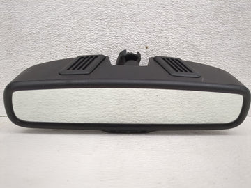 2014 Jeep Compass Interior Rear View Mirror Replacement OEM P/N:E11026130 Fits OEM Used Auto Parts - Oemusedautoparts1.com