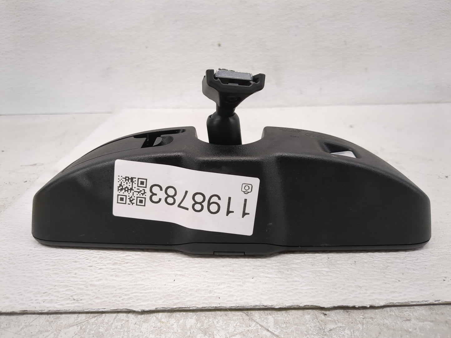 2014 Jeep Compass Interior Rear View Mirror Replacement OEM P/N:E11026130 Fits OEM Used Auto Parts - Oemusedautoparts1.com