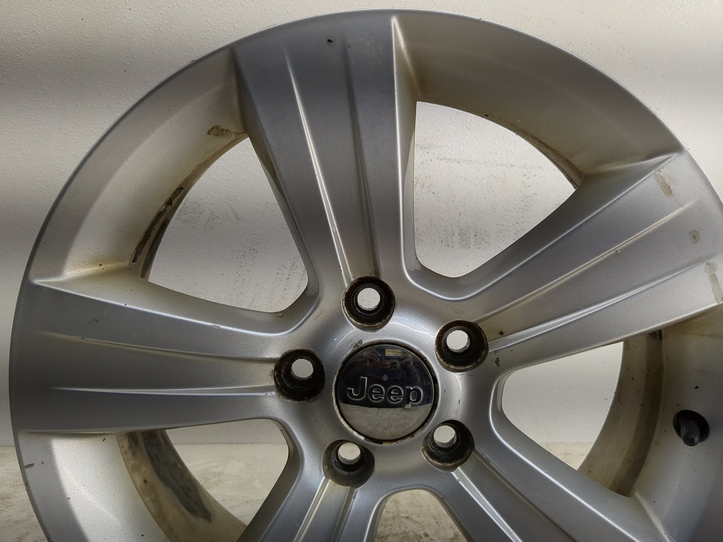 2011-2017 Jeep Compass Oem Wheel Rim - Oemusedautoparts1.com