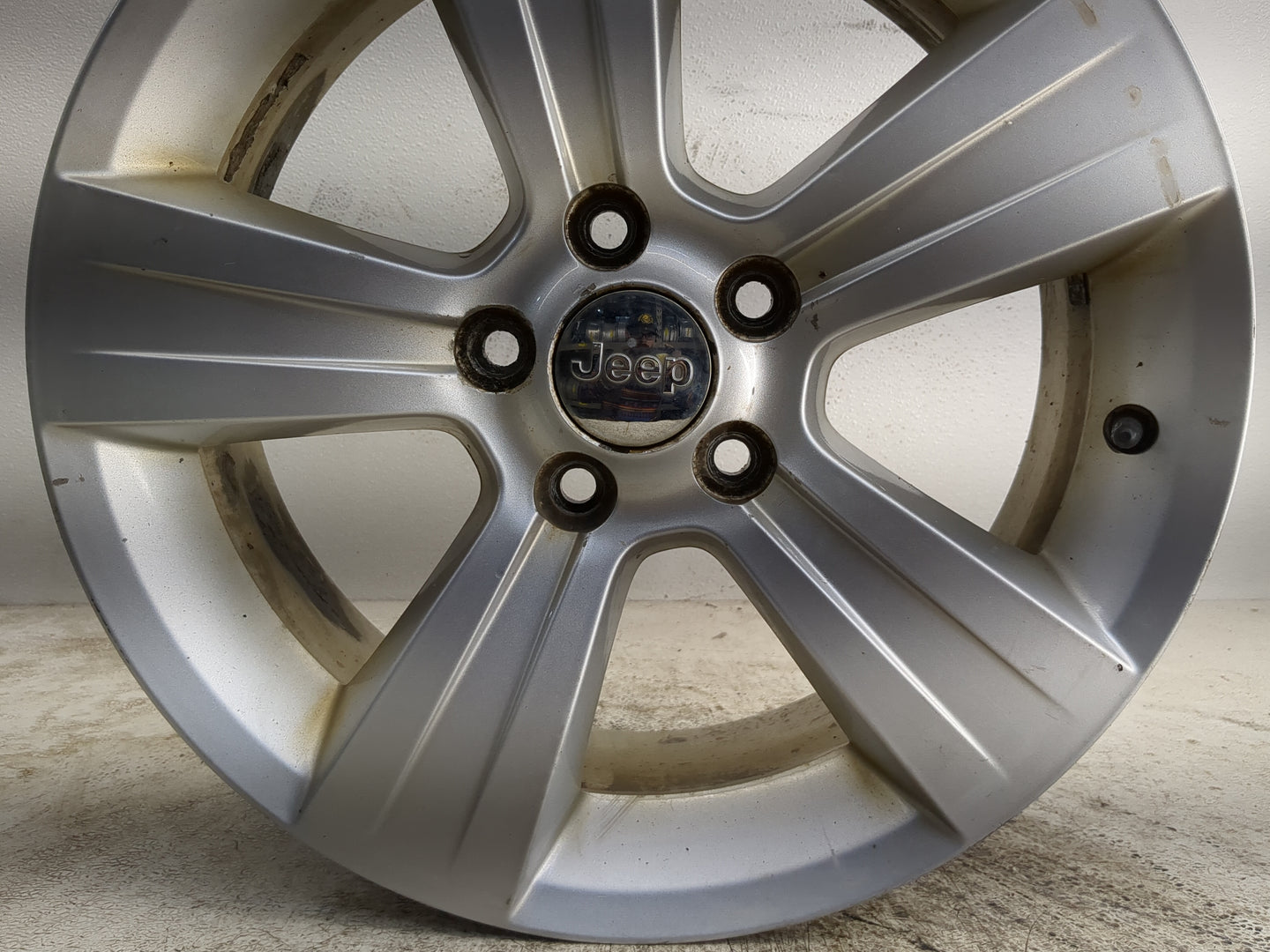 2011-2017 Jeep Compass Oem Wheel Rim - Oemusedautoparts1.com