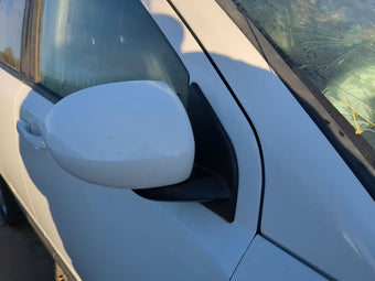 compare product 2014 Jeep Compass Passenger Side View Mirror - Right Door Mirror OEM Used
