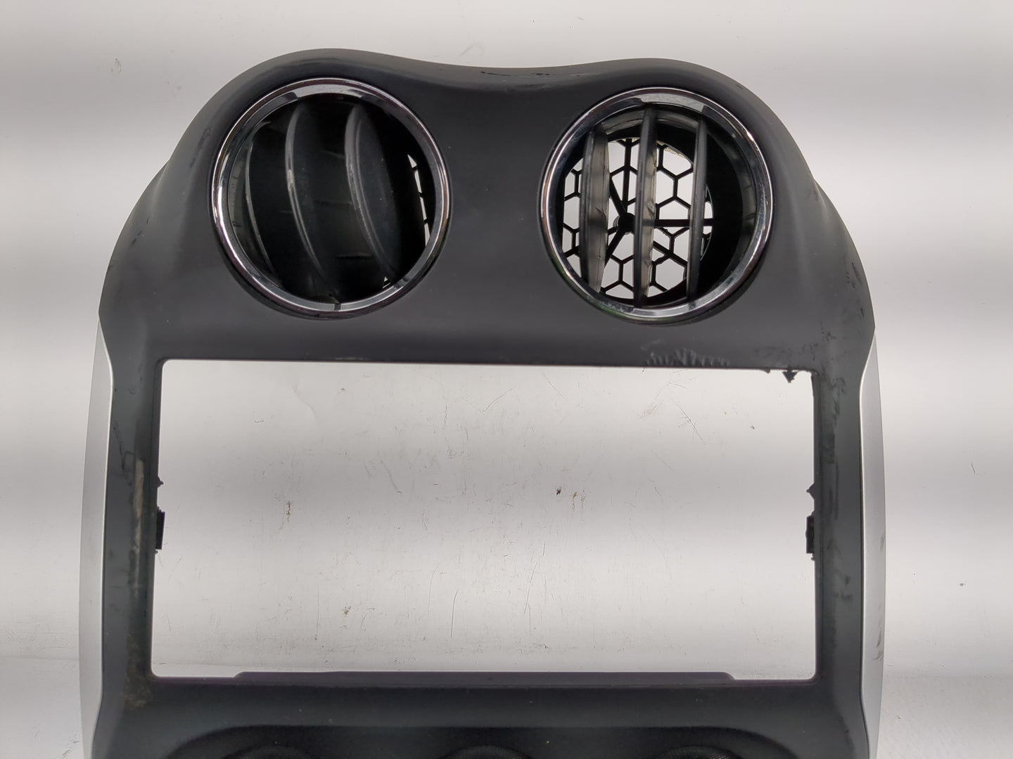 2014 Jeep Compass Climate Control Module Temperature AC/Heater Replacement P/N:5LN431X9AB 1401321X9AB Fits OEM Used Auto Par