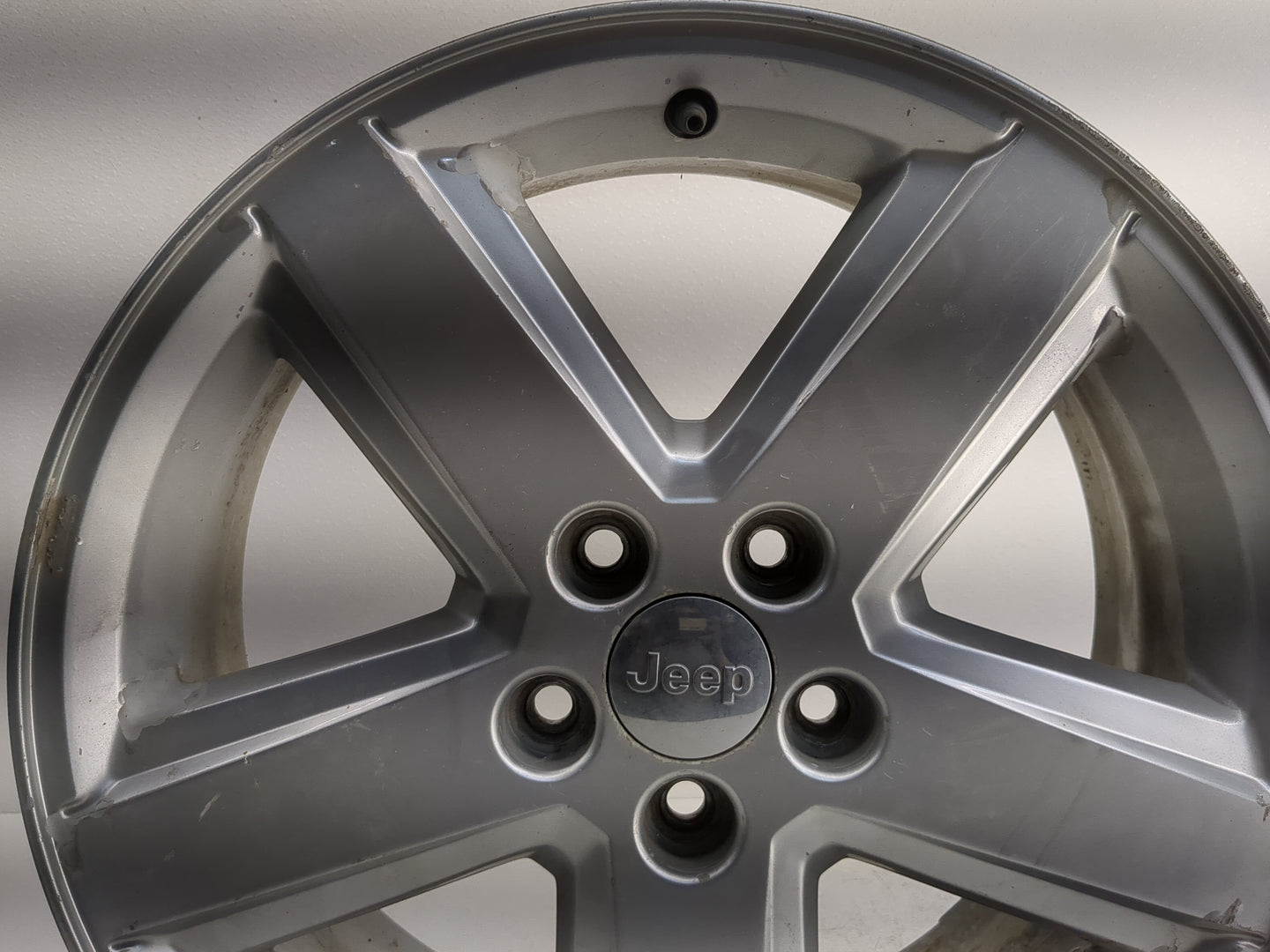 2011-2014 Jeep Compass Oem Wheel Rim - Oemusedautoparts1.com