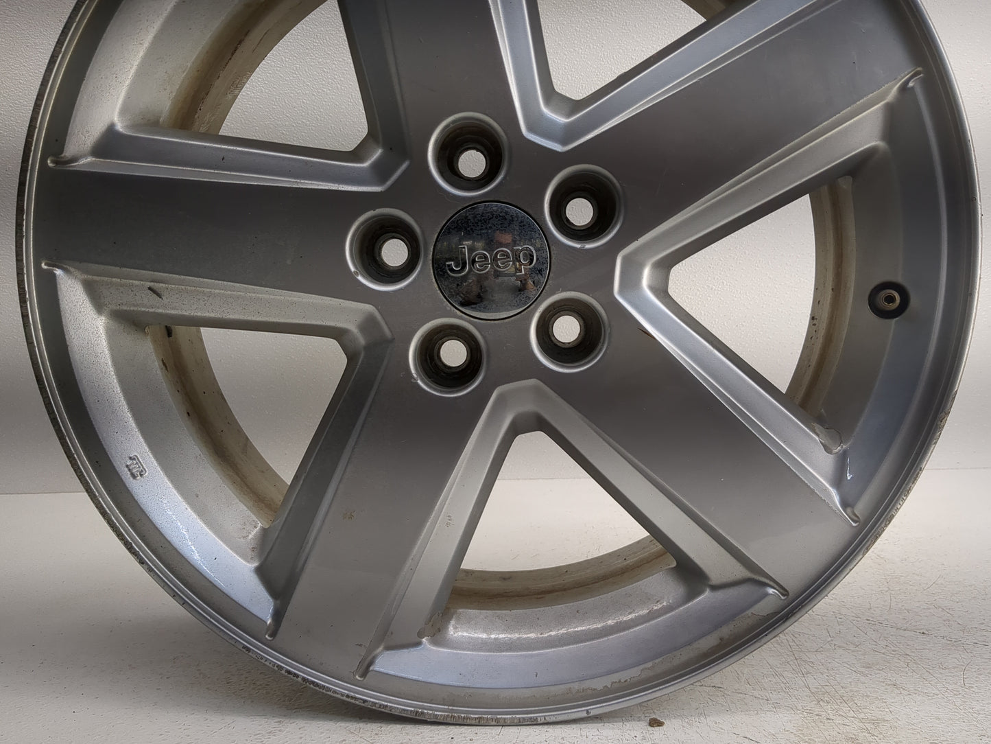 2011-2014 Jeep Compass Oem Wheel Rim - Oemusedautoparts1.com