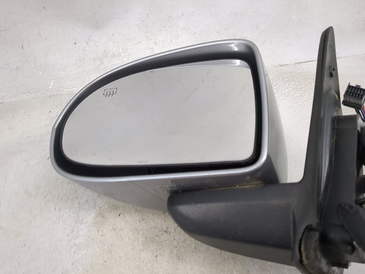 2012-2015 Jeep Compass Driver Side View Mirror - Left Door Mirror OEM Used - Oemusedautoparts1.com