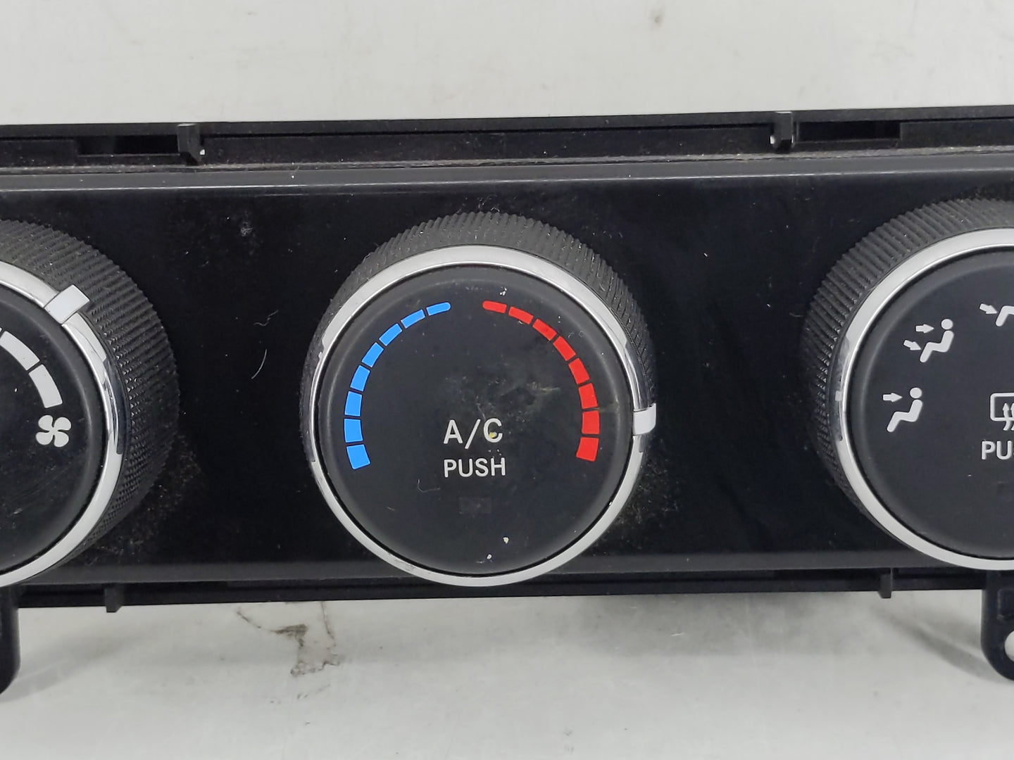2014 Jeep Compass Climate Control Module Temperature AC/Heater Replacement P/N:P55111278AF Fits Fits 2011 2012 2013 2015 201