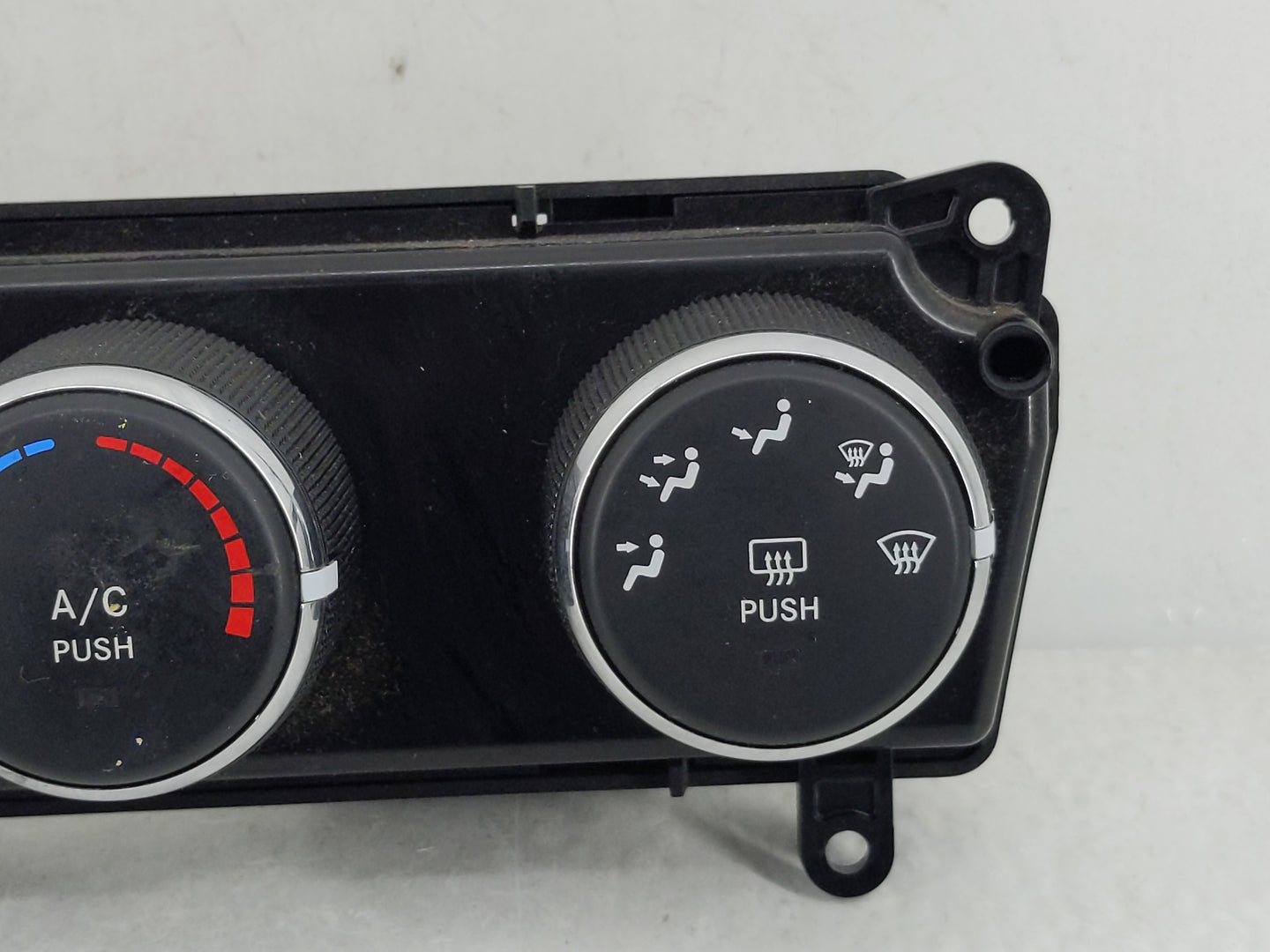 2014 Jeep Compass Climate Control Module Temperature AC/Heater Replacement P/N:P55111278AF Fits Fits 2011 2012 2013 2015 201