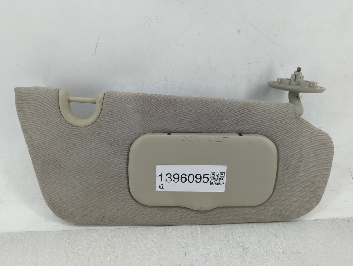 2010-2017 Jeep Compass Sun Visor Shade Replacement Passenger Right Mirror Fits Fits 2010 2011 2012 2013 2014 2015 2016 2017 