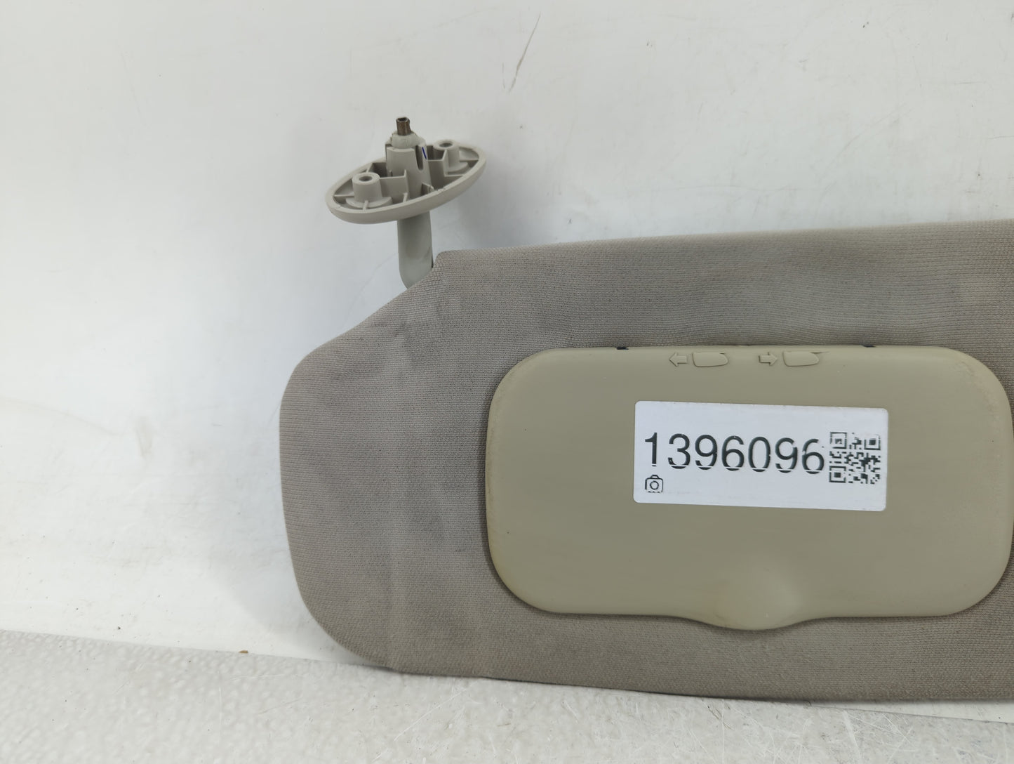 2010-2017 Jeep Compass Sun Visor Shade Replacement Driver Left Mirror Fits Fits 2010 2011 2012 2013 2014 2015 2016 2017 OEM 