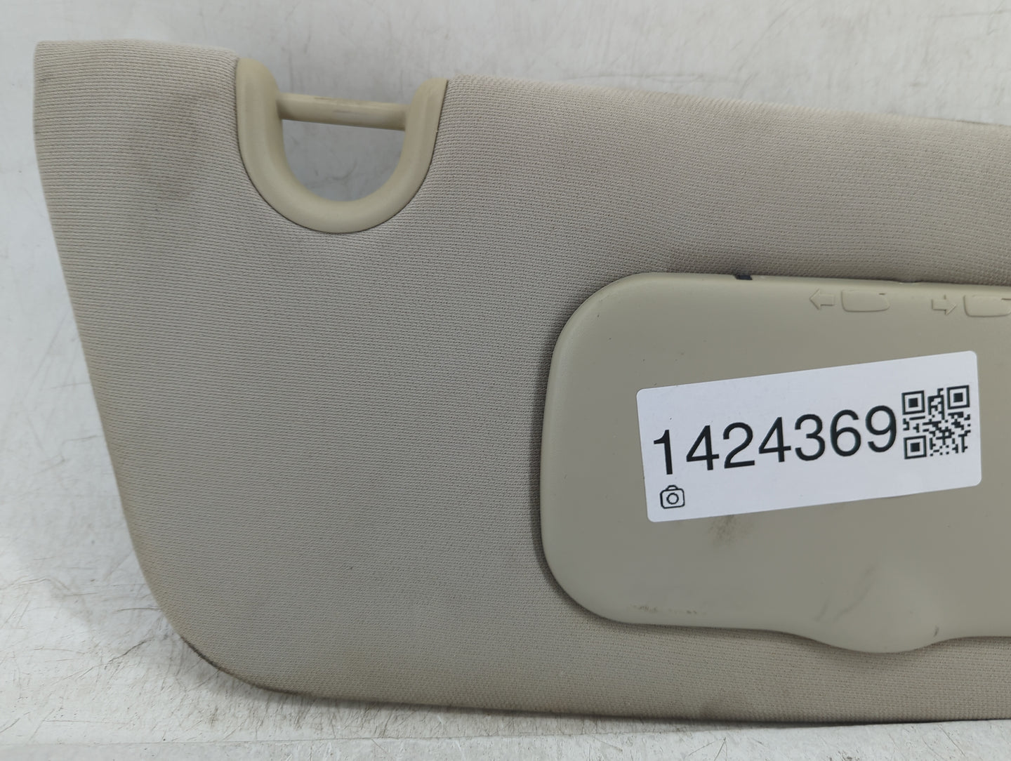 2010-2017 Jeep Compass Sun Visor Shade Replacement Passenger Right Mirror Fits Fits 2010 2011 2012 2013 2014 2015 2016 2017 
