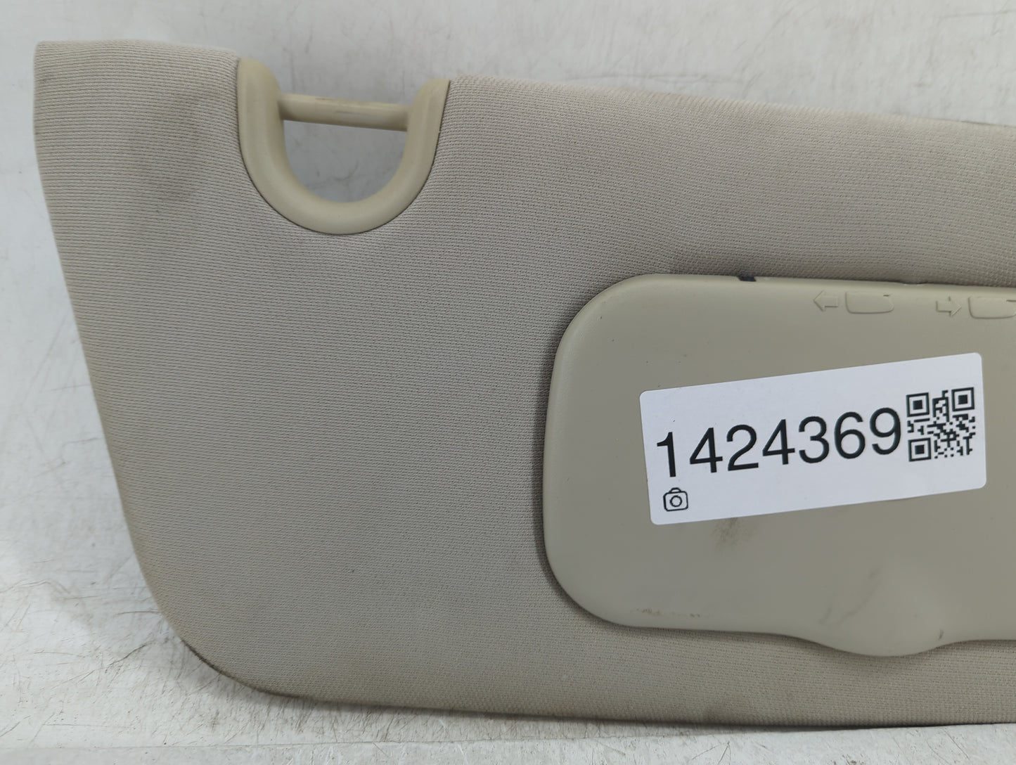 2010-2017 Jeep Compass Sun Visor Shade Replacement Passenger Right Mirror Fits Fits 2010 2011 2012 2013 2014 2015 2016 2017 