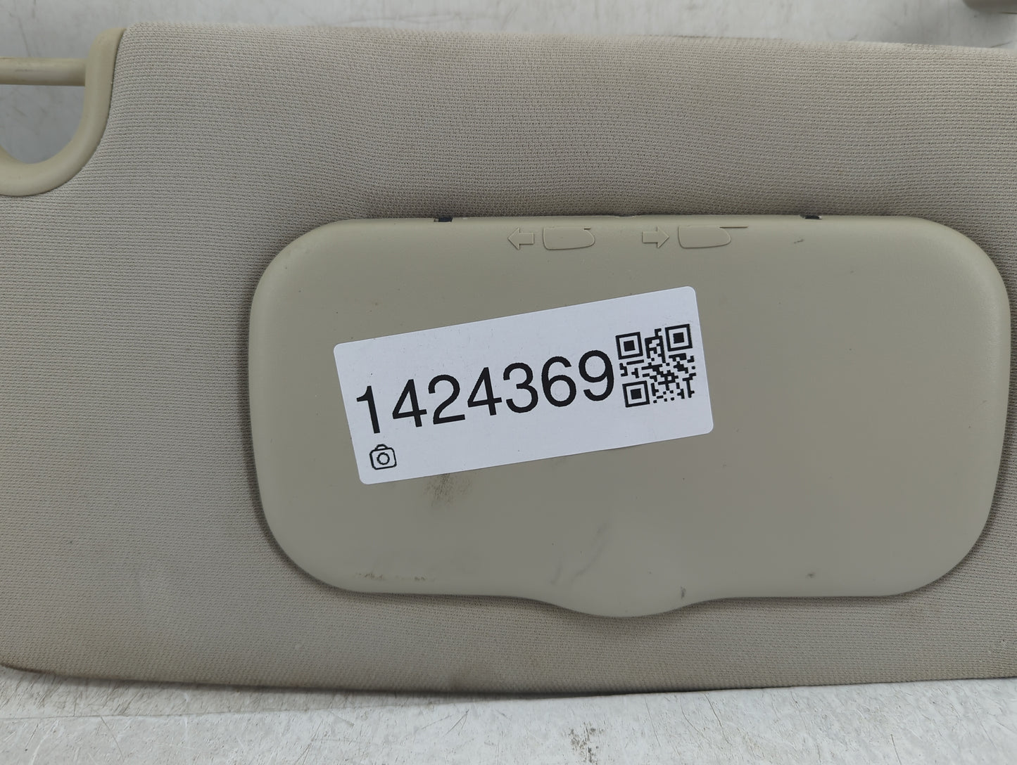 2010-2017 Jeep Compass Sun Visor Shade Replacement Passenger Right Mirror Fits Fits 2010 2011 2012 2013 2014 2015 2016 2017 