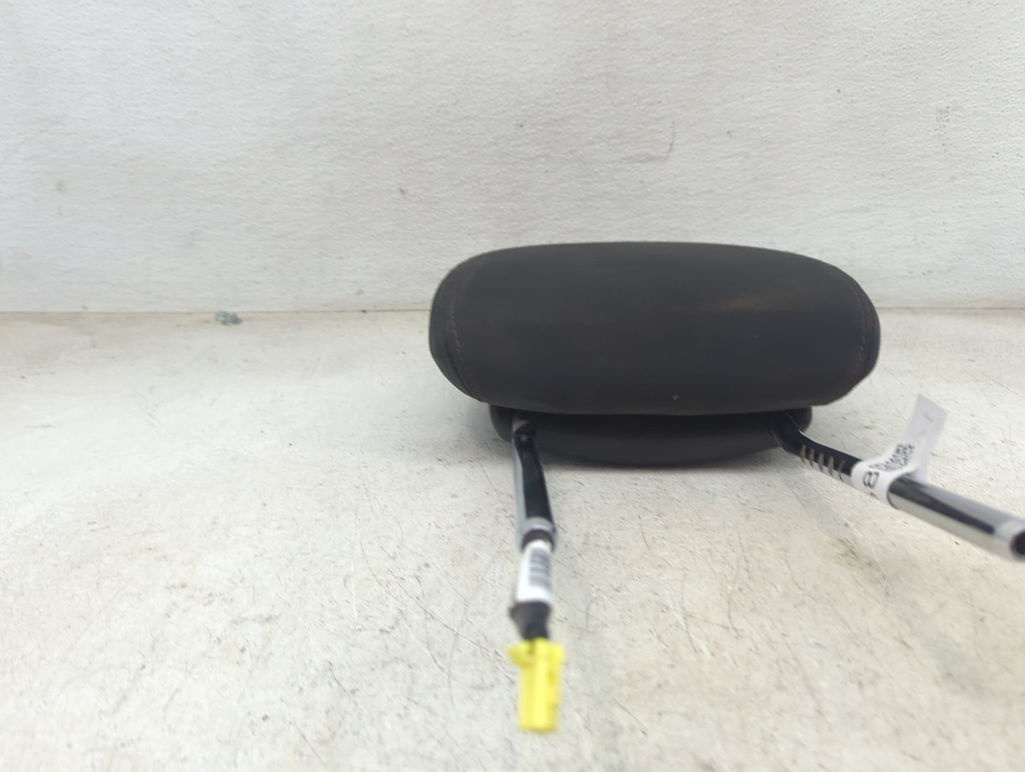 2009-2014 Jeep Compass Headrest Head Rest Front Driver Passenger Seat Fits Fits 2009 2010 2011 2012 2013 2014 OEM Used Auto 