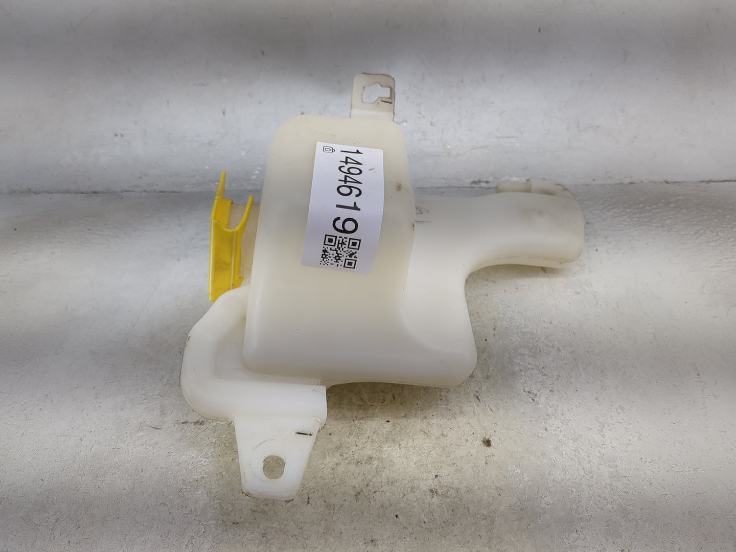 Jeep Compass Radiator Coolant Overflow Expansion Tank Bottle 1494619 - Oemusedautoparts1.com