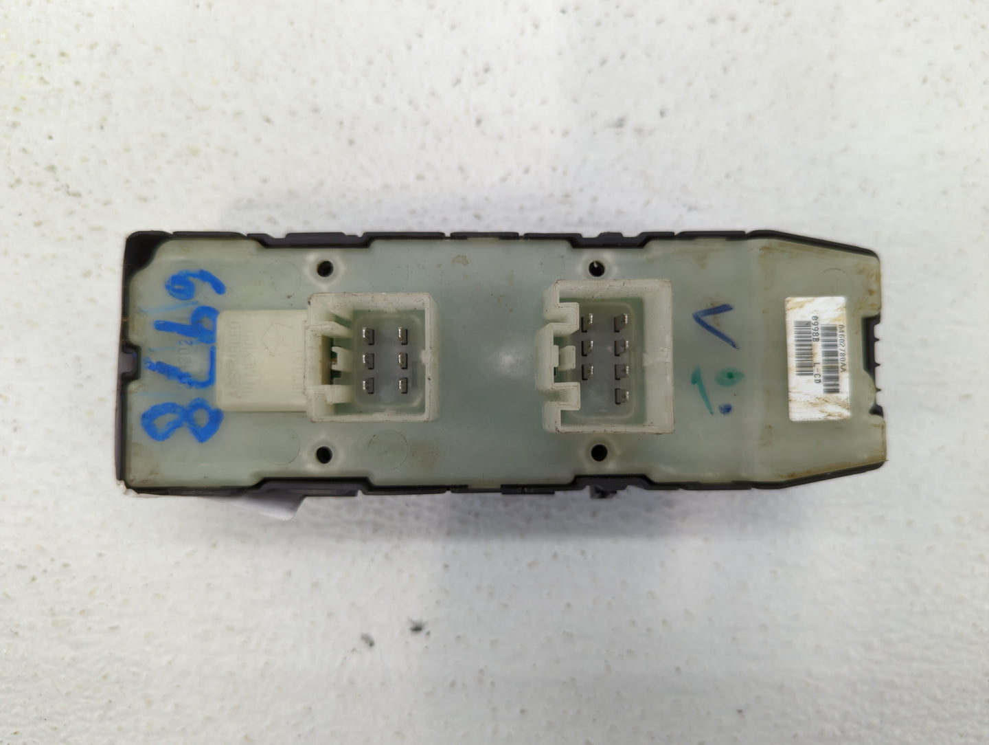 2014 Jeep Compass Master Power Window Switch Replacement Driver Side Left P/N:04602780AA Fits OEM Used Auto Parts - Oemuseda