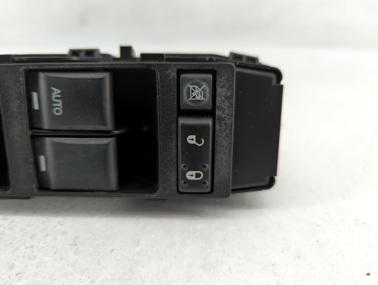 2014 Jeep Compass Master Power Window Switch Replacement Driver Side Left P/N:39754D 04602780AA Fits OEM Used Auto Parts - O