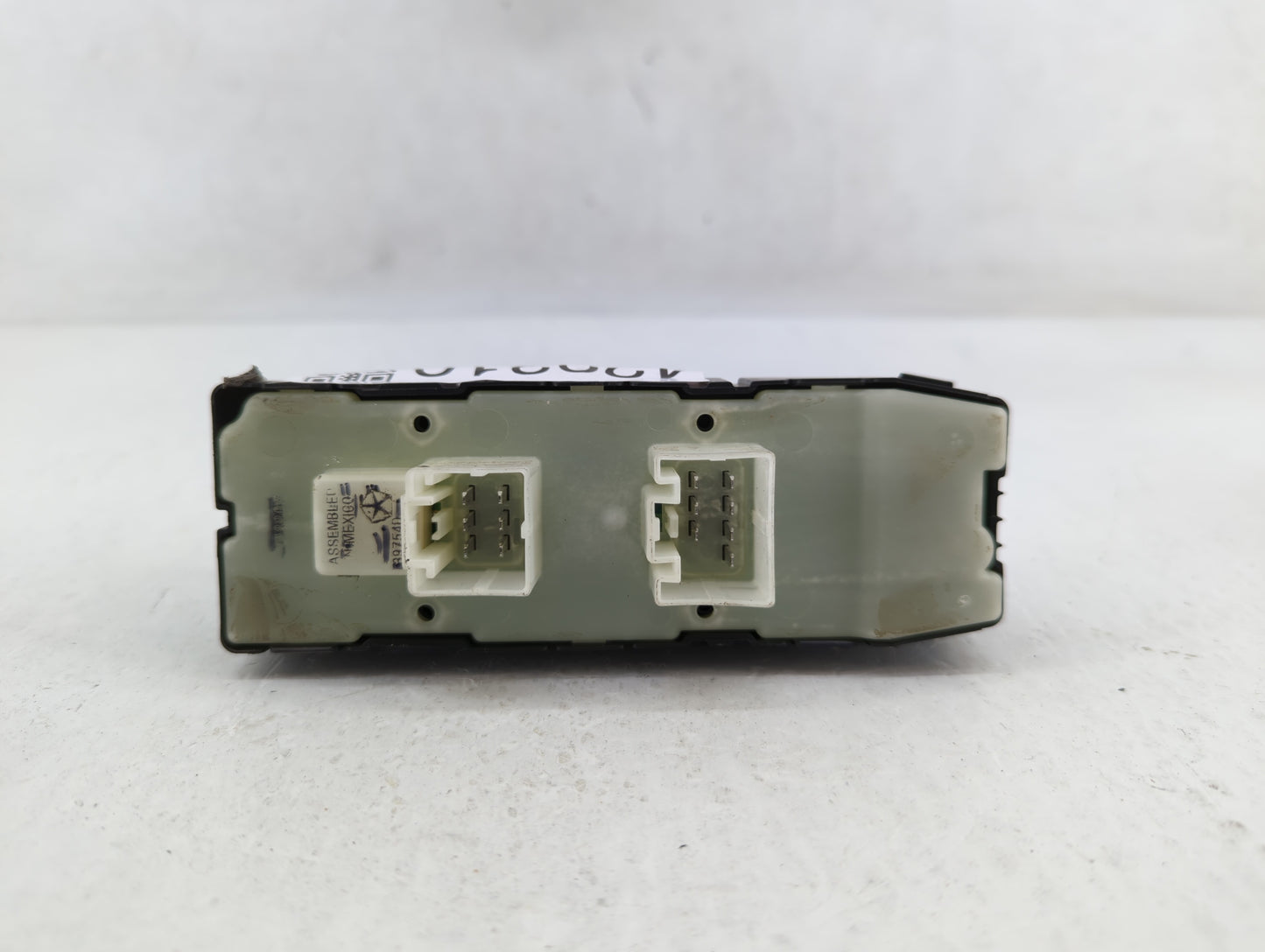 2014 Jeep Compass Master Power Window Switch Replacement Driver Side Left P/N:39754D 04602780AA Fits OEM Used Auto Parts - O