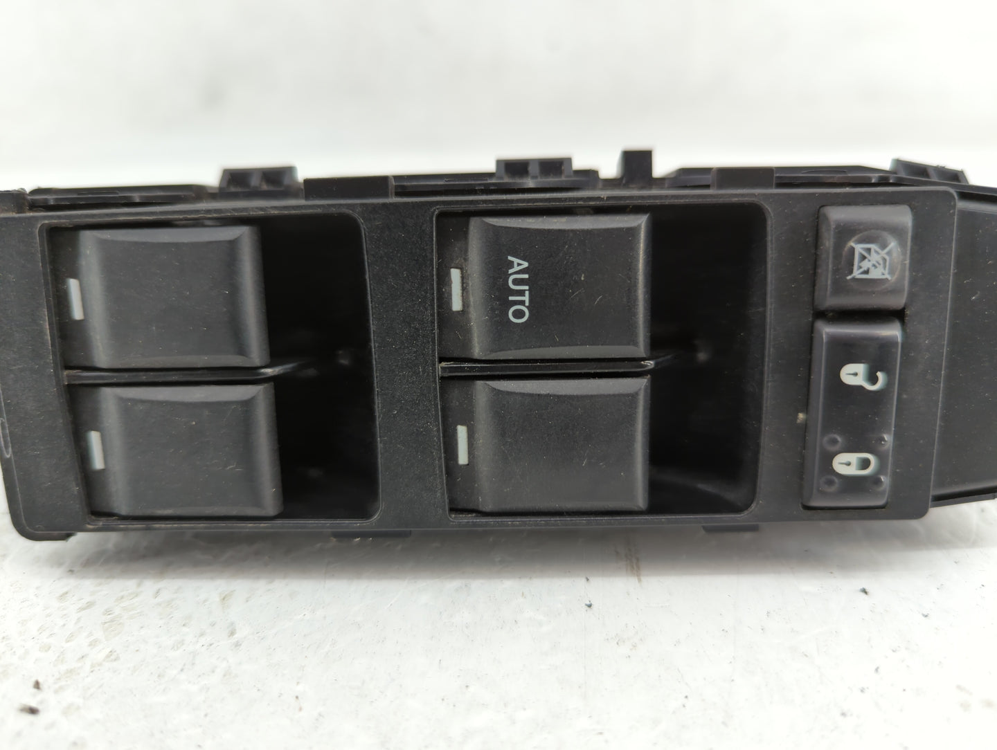 2014 Jeep Compass Master Power Window Switch Replacement Driver Side Left P/N:04602780AA Fits OEM Used Auto Parts - Oemuseda