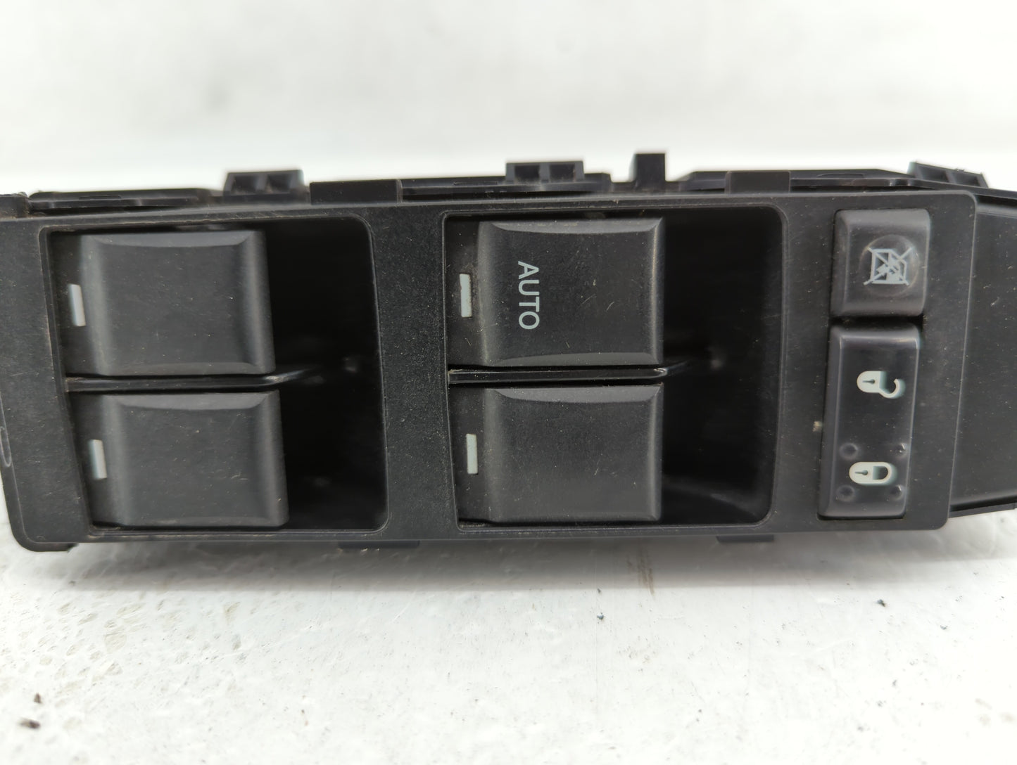2014 Jeep Compass Master Power Window Switch Replacement Driver Side Left P/N:04602780AA Fits OEM Used Auto Parts - Oemuseda